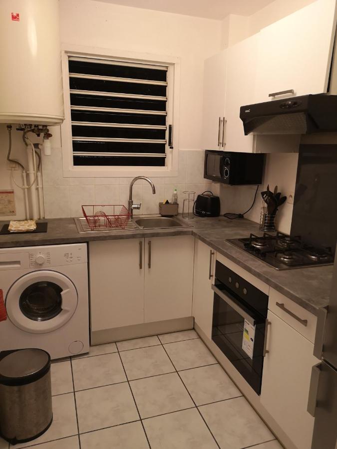 Superbe Appartement A 5Min De La Plage 2Min Du Chu Saint Pierre Exterior foto