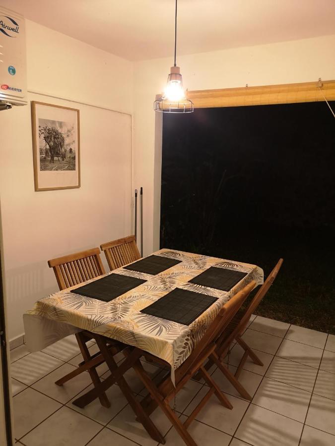 Superbe Appartement A 5Min De La Plage 2Min Du Chu Saint Pierre Exterior foto